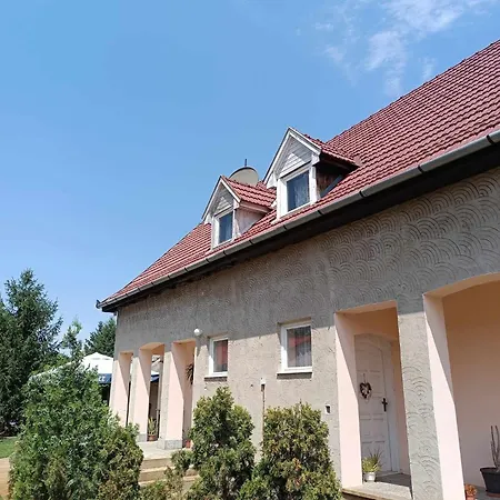 Apartment Csodahaz